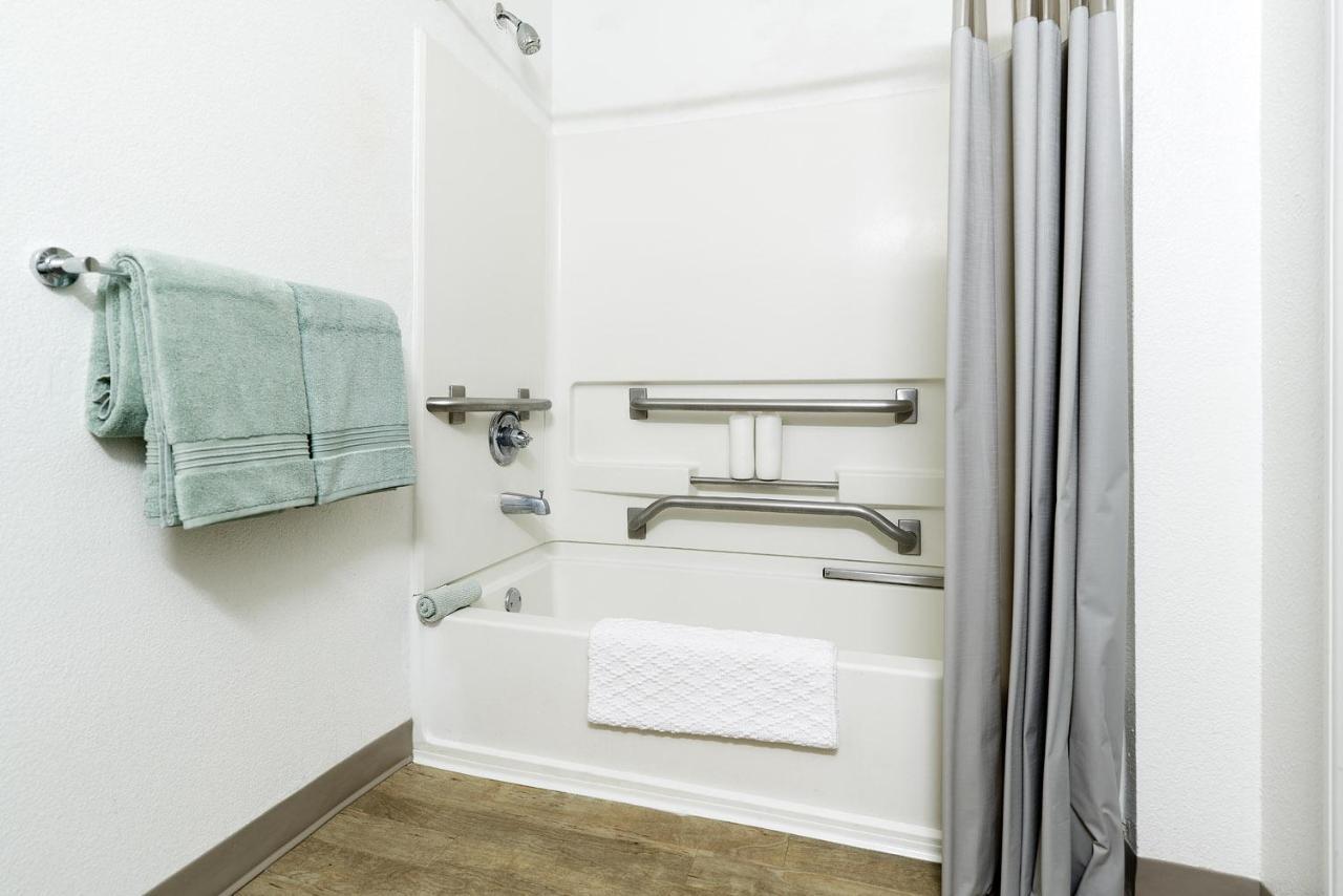 Intown Suites Extended Stay Austin Tx - North Lamar Eksteriør billede